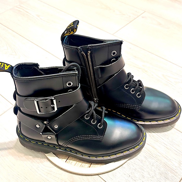 NEW Dr. Martens Unisex Fusion Cristofor Boots- size 6wms - Picture 9 of 16